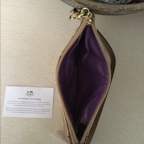 Coach Patchwork Wristlet F44276 - Picture 8 of 9